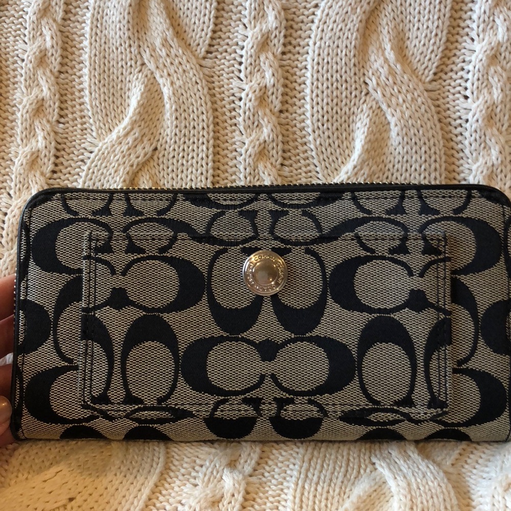 Coach wallet